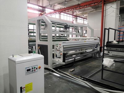 Tratamiento de superficie para línea de extrusión de película fundida